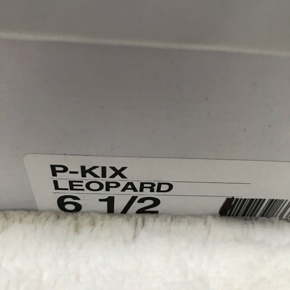 Steve Madden Calf Hair Designer Heels - Picture 6 of 6